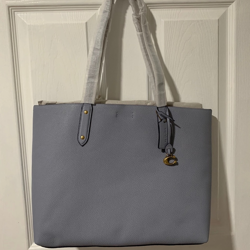 Coach Central Tote🌟🌟SOLD🌟🌟 - Picture 4 of 13